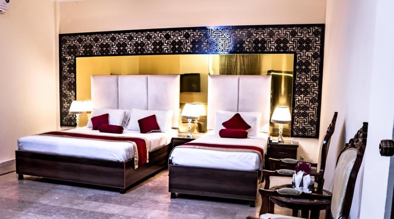 Rose Palace Hotel, Gulberg لاهور المظهر الخارجي الصورة