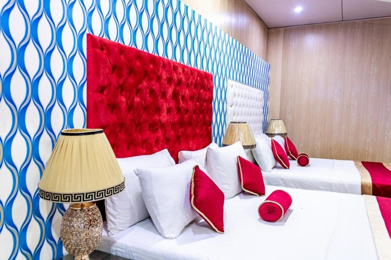 Rose Palace Hotel, Gulberg لاهور المظهر الخارجي الصورة