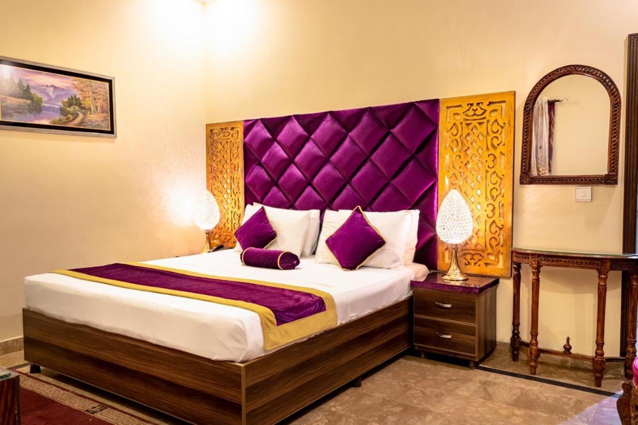 Rose Palace Hotel, Gulberg لاهور المظهر الخارجي الصورة