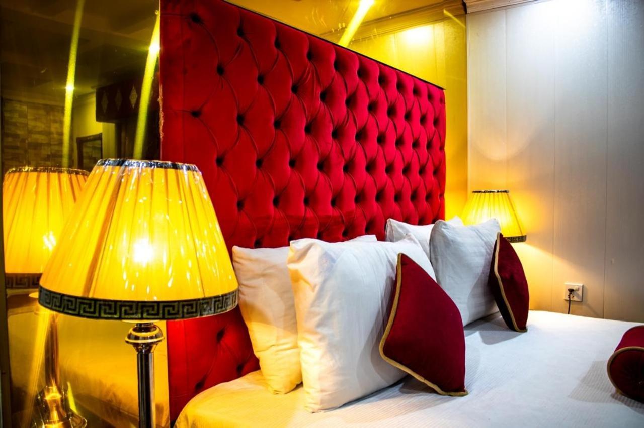 Rose Palace Hotel, Gulberg لاهور المظهر الخارجي الصورة