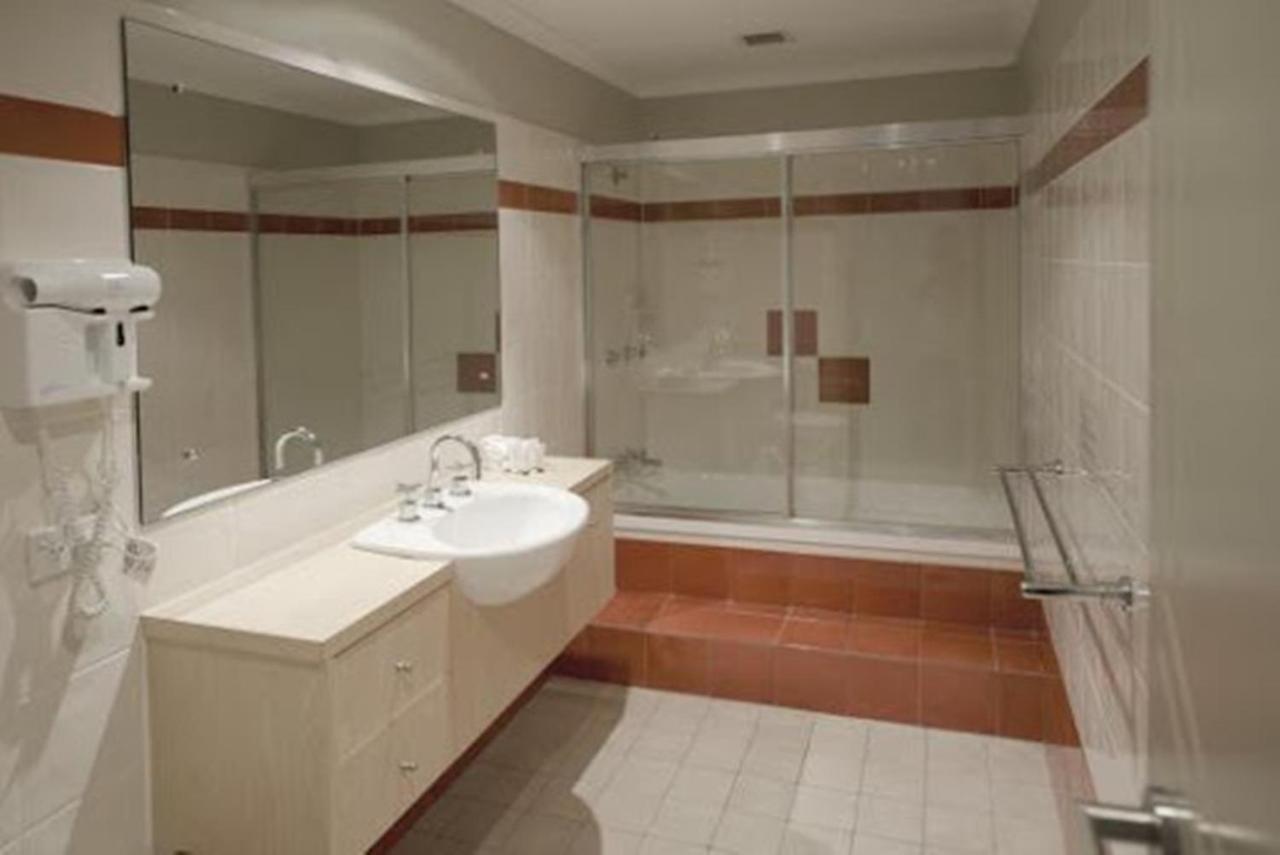 Rose Palace Hotel, Gulberg لاهور المظهر الخارجي الصورة