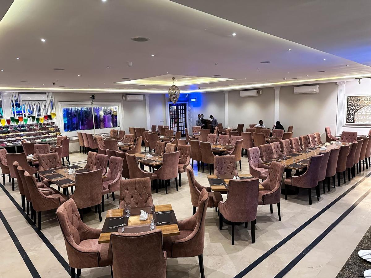 Rose Palace Hotel, Gulberg لاهور المظهر الخارجي الصورة